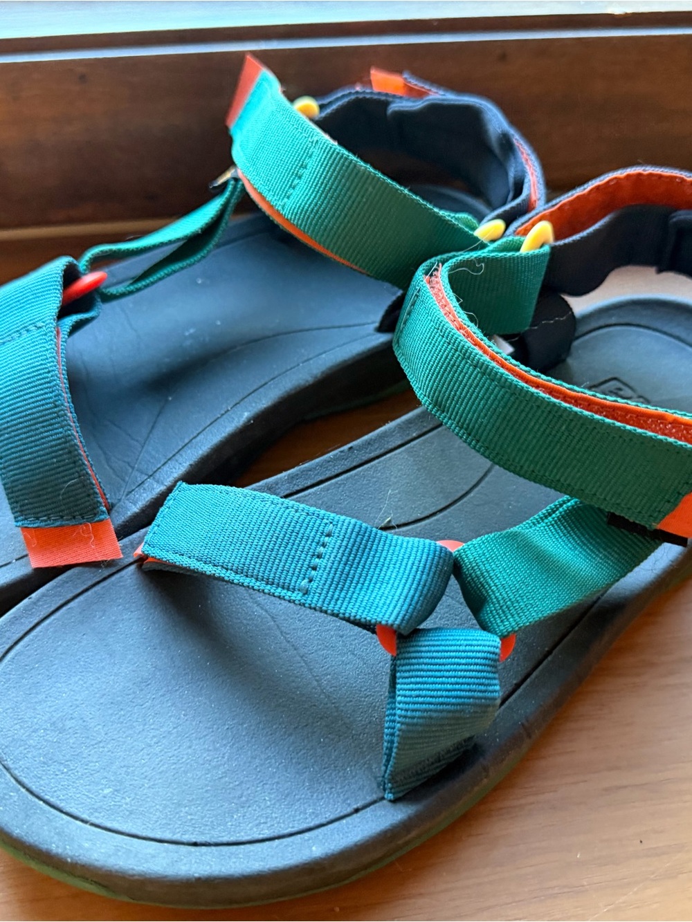 Teva Sport Sandals Teal Black Hook & Loop Rubber Size 5 Barely Worn